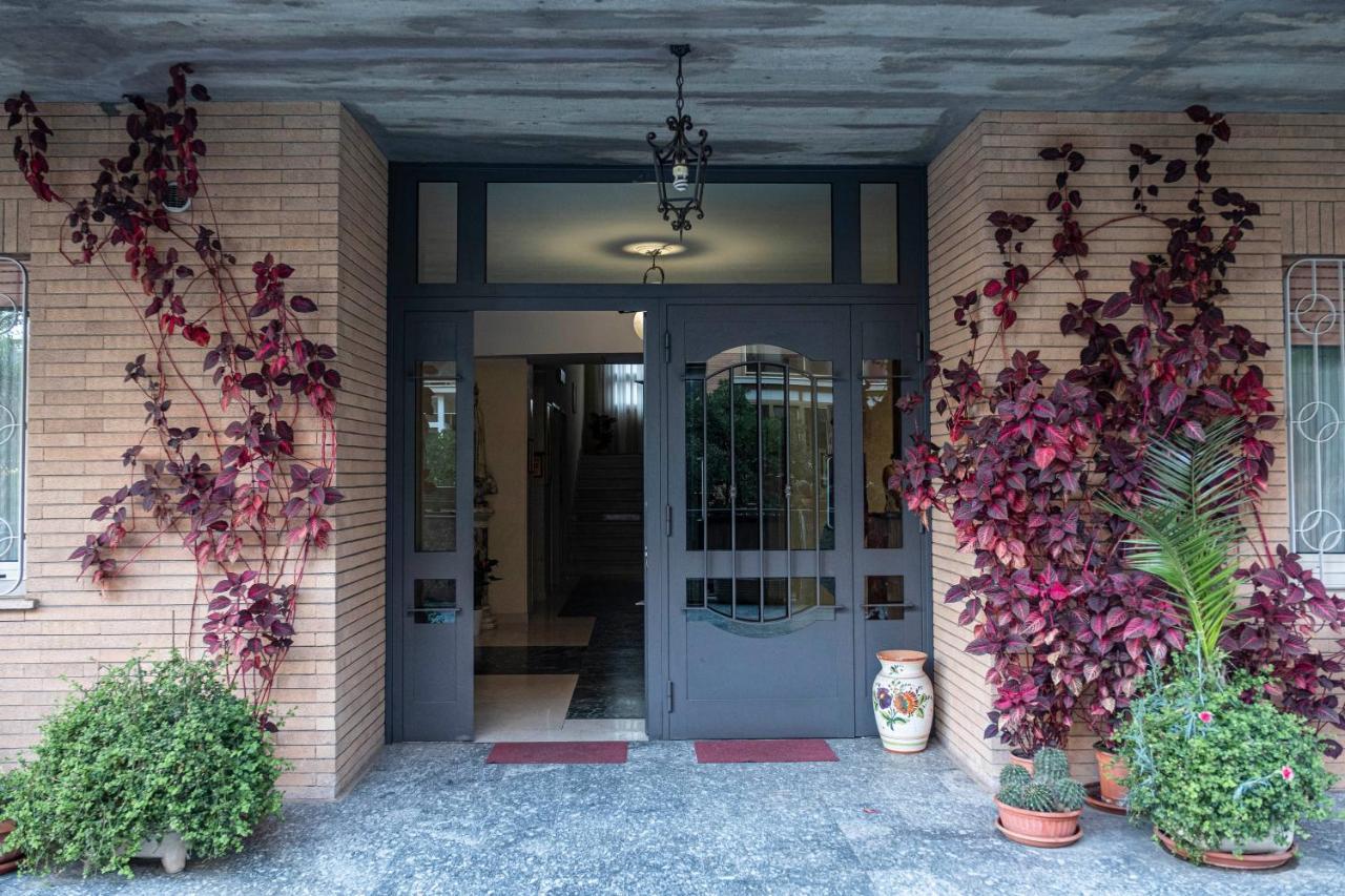 Villa Fatima, Casa Per Ferie Rome Bagian luar foto
