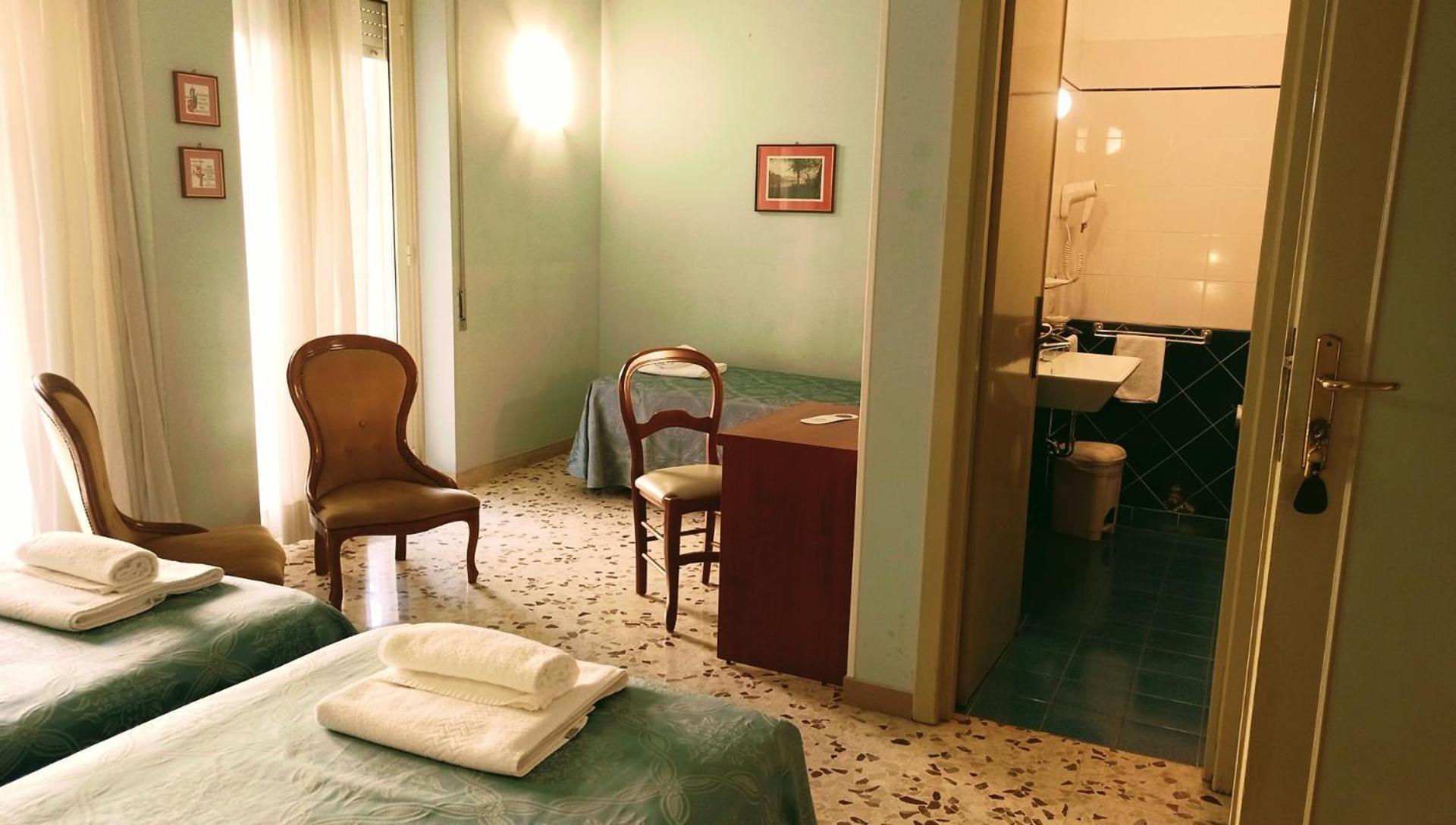 Villa Fatima, Casa Per Ferie Rome Bagian luar foto